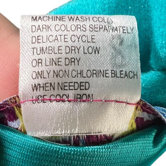 Vintage Teal Zip-Front Robe Nightgown with Lace Trim and Ruffle Details - Large - Picture 7 of 7